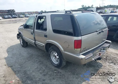 2001 Chevrolet Blazer Lt from USA, damaged, VIN 1GNDT13W11K259592